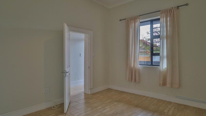 2 Bedroom Property for Sale in Woodstock Western Cape